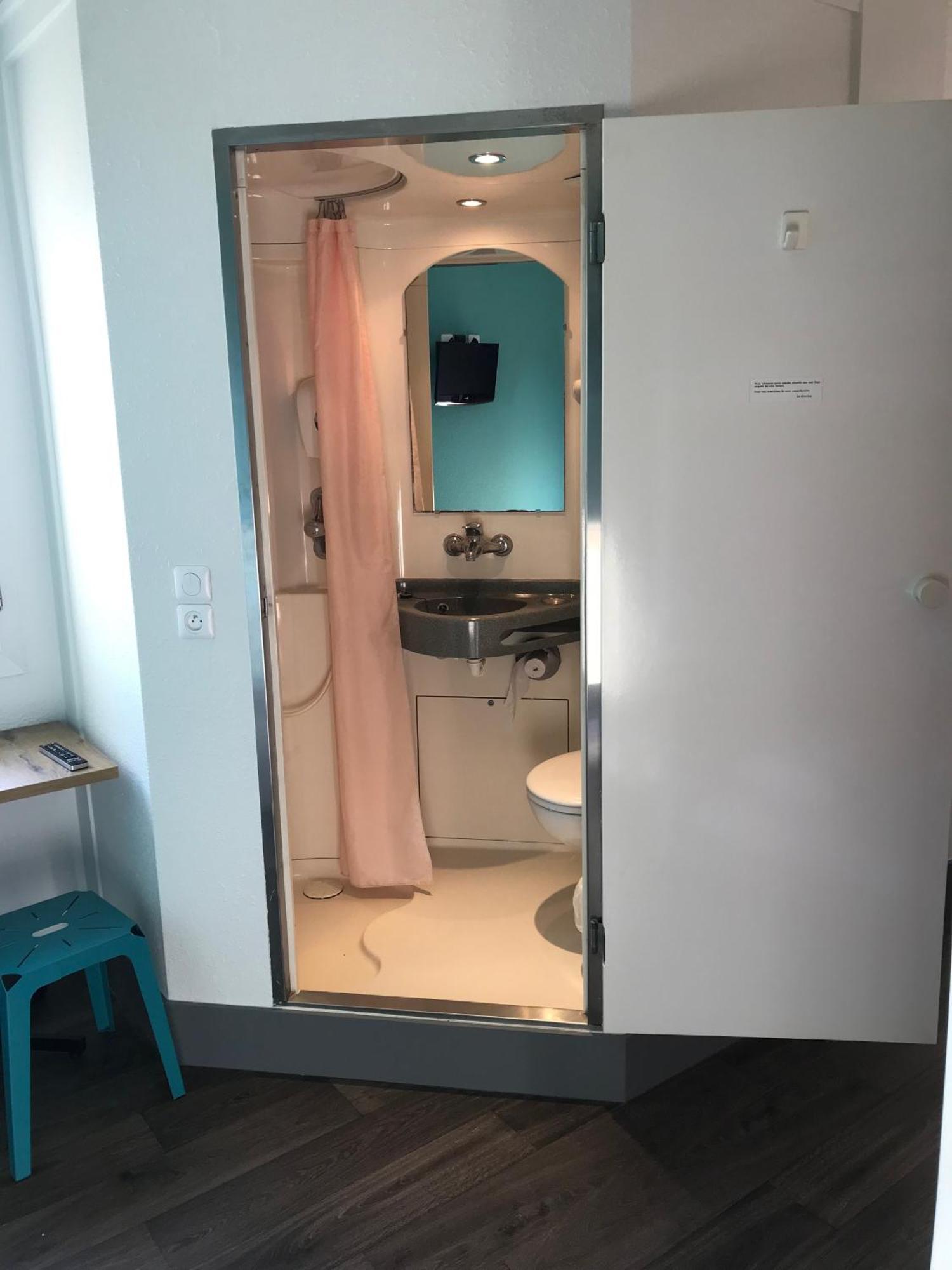 Hotelf1 Igny Massy Tgv Eksteriør billede